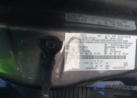 2013 Ford Focus Se z USA, uszkodzony, nr VIN 1FADP3F24DL330161